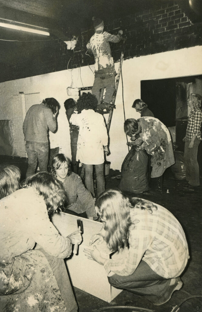 JZ Ausbau der Tenne vor Eröffn